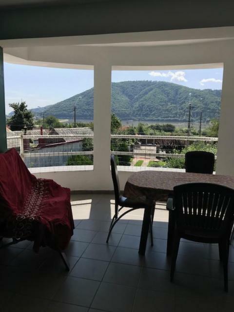 Apartament Ina Διαμέρισμα Πιάτρα Νέαμτς Εξωτερικό φωτογραφία